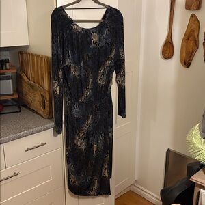 Elegant Long Sleeve Snake Print Dress
